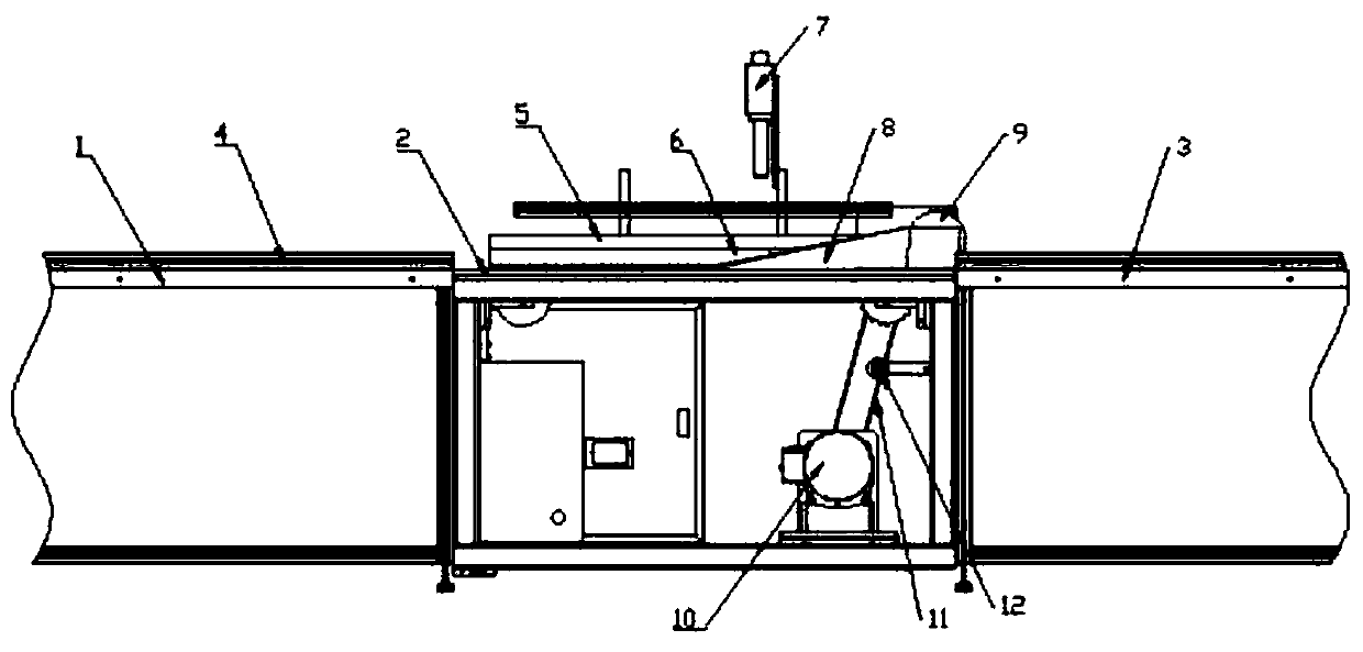 Plastic plate continuous bending device