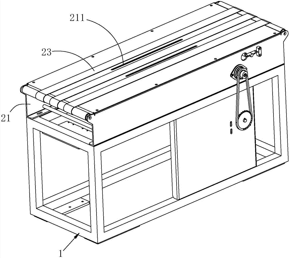 Packing machine and conveying and overturning device thereof