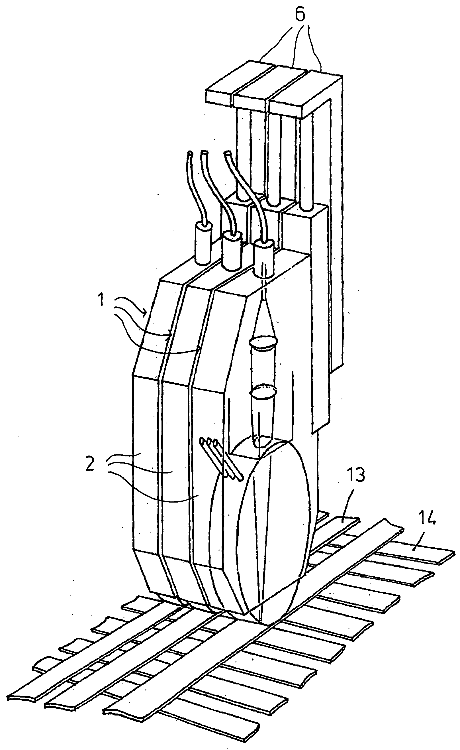 Apparatus for connecting planar plastic materials