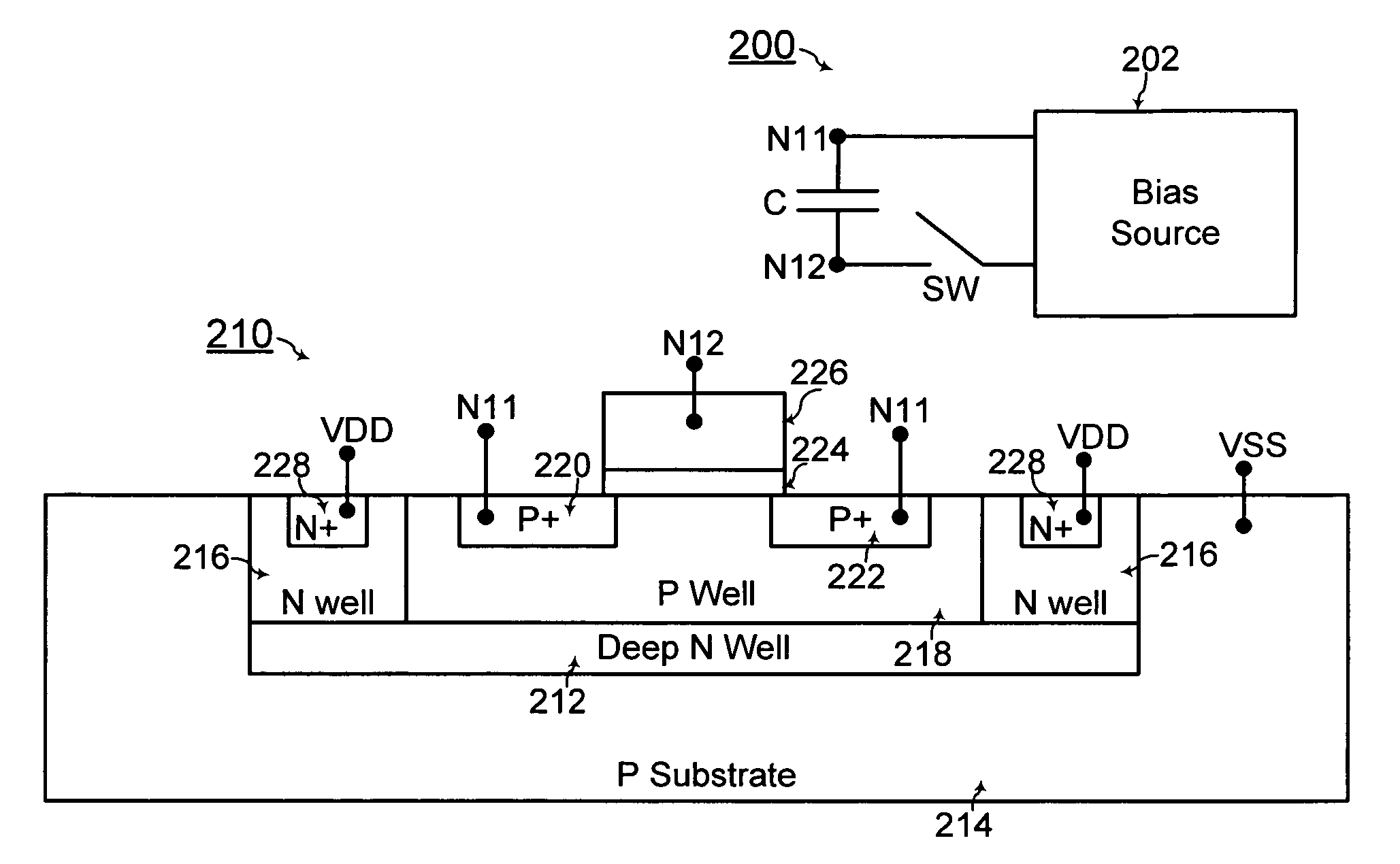 MOS capacitor and charge pump with MOS capacitor