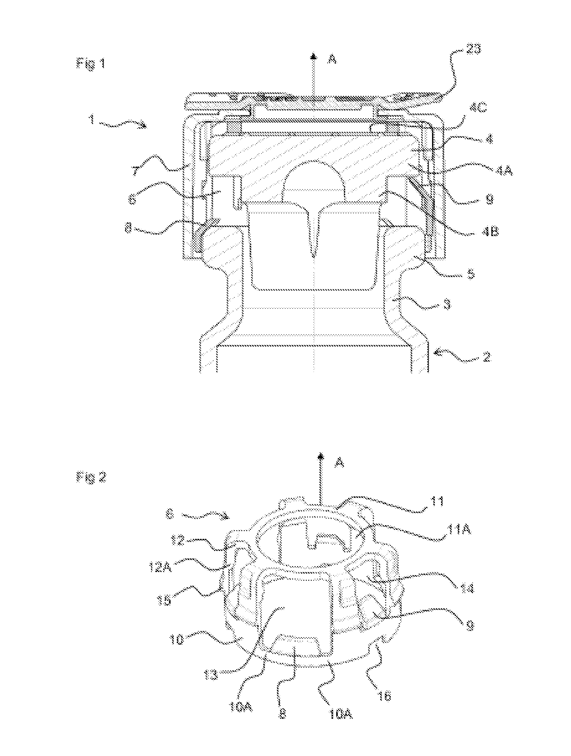 Locking cap for a vessel having a neck