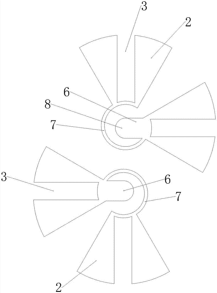 Bow tie cross dipole antenna