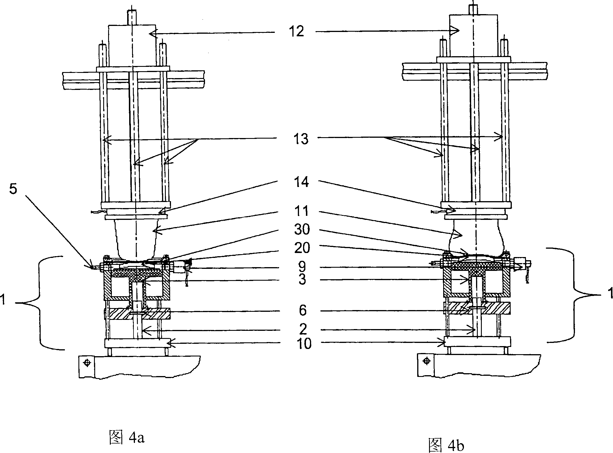 Apparatus for conforming a planar film on an optical lens, method for functionalizing an optical lens by means of said apparatus, the optical lens so-obtained