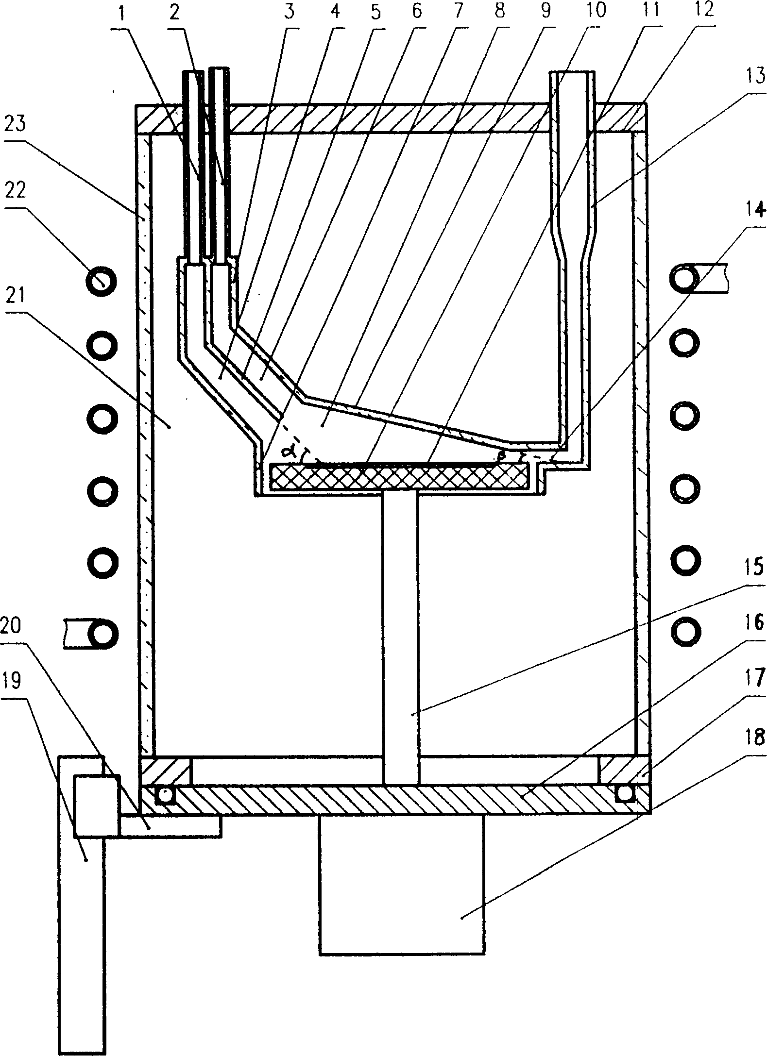 Wedge shaped reaction tube in use for equipment of metal organic chemical vapor deposition