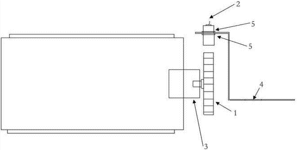 Method and device for material tracking and slipping detection for feeding belt