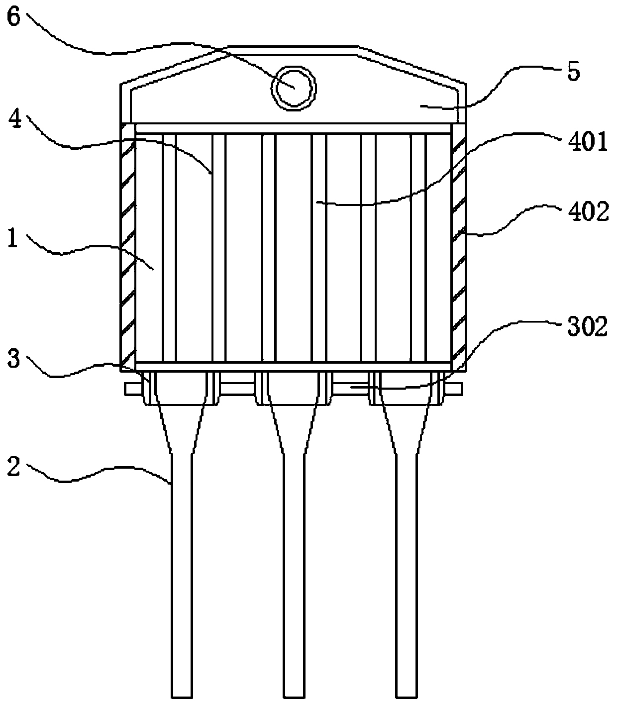 Efficient surface-mounted triode with good heat dissipation structure