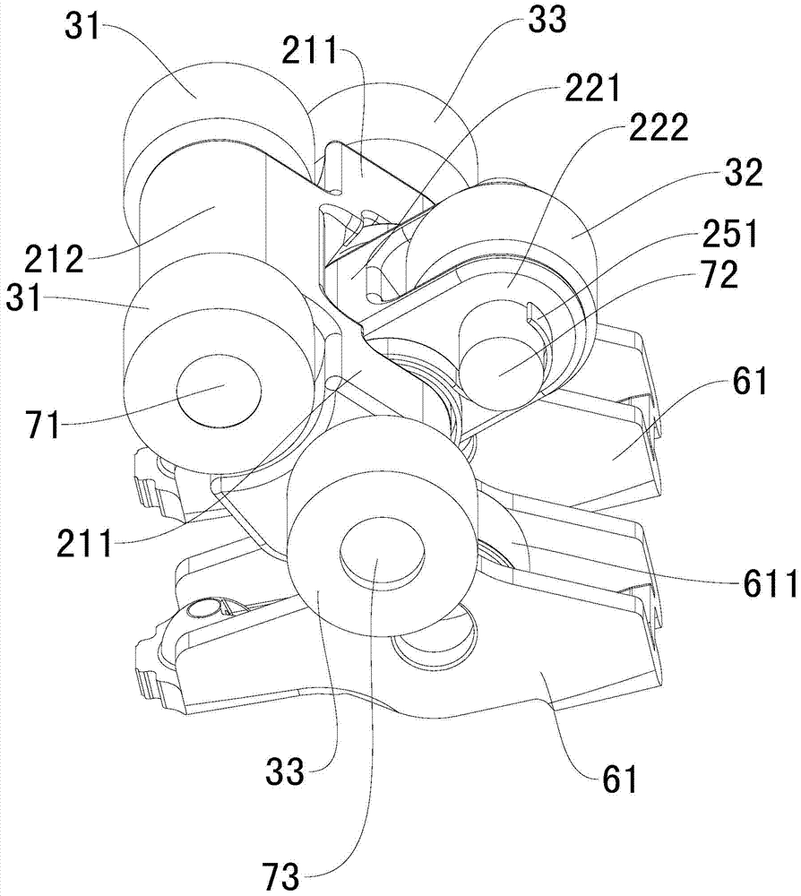 Valve train for engine and vehicle having same