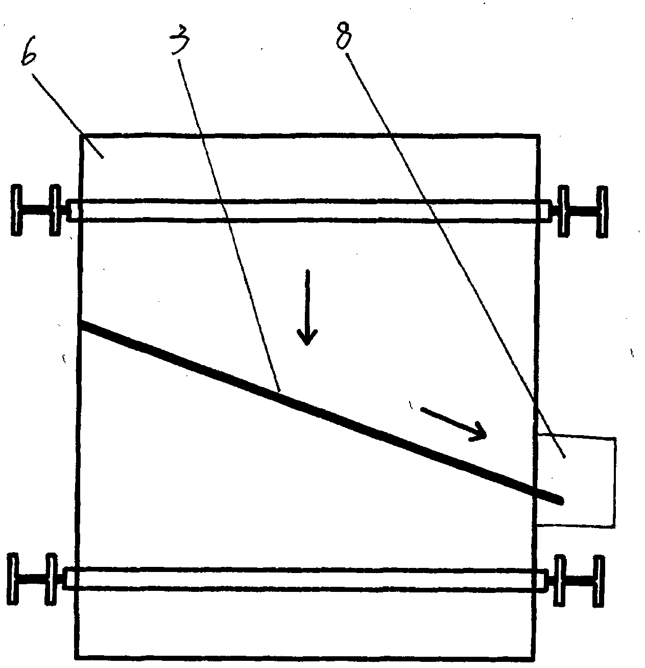 Automatic cleaning method of sprinkled coal in belt conveyance