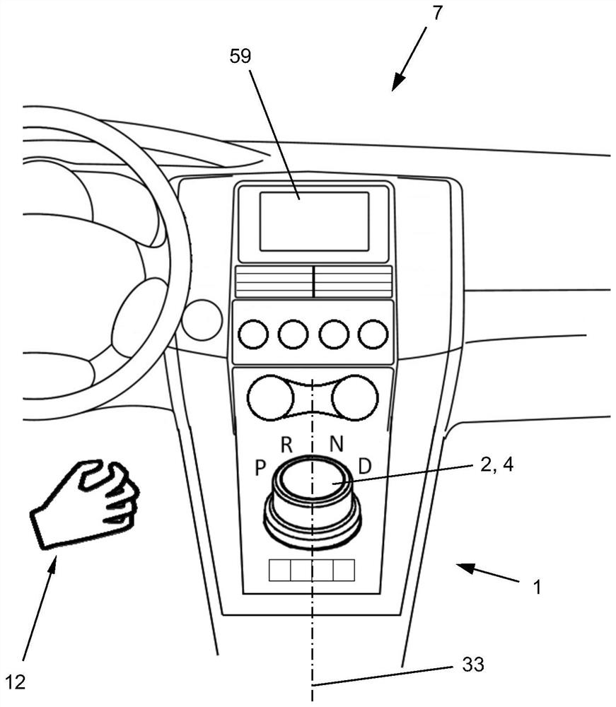 Apparatus and method for selecting a drive gear in a motor vehicle