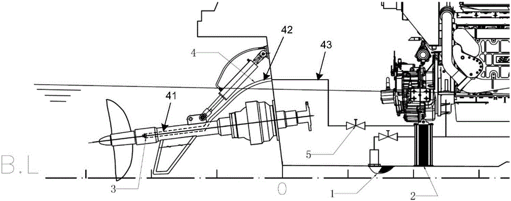 Tail water supplement device for high-speed skimming boat propelled by propeller