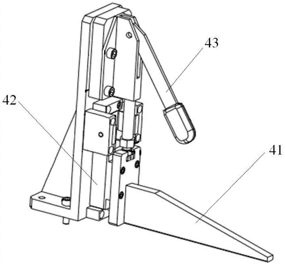 Radian testing device for battery diaphragm