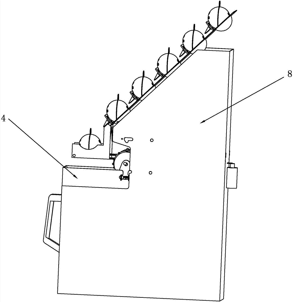 Vending machine and merchandise pick-and-place method thereof