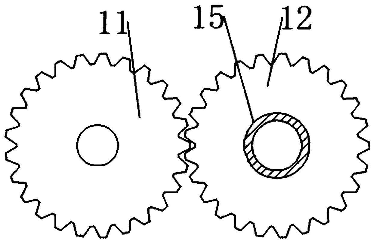 Agricultural irrigation device capable of achieving rotary irrigation