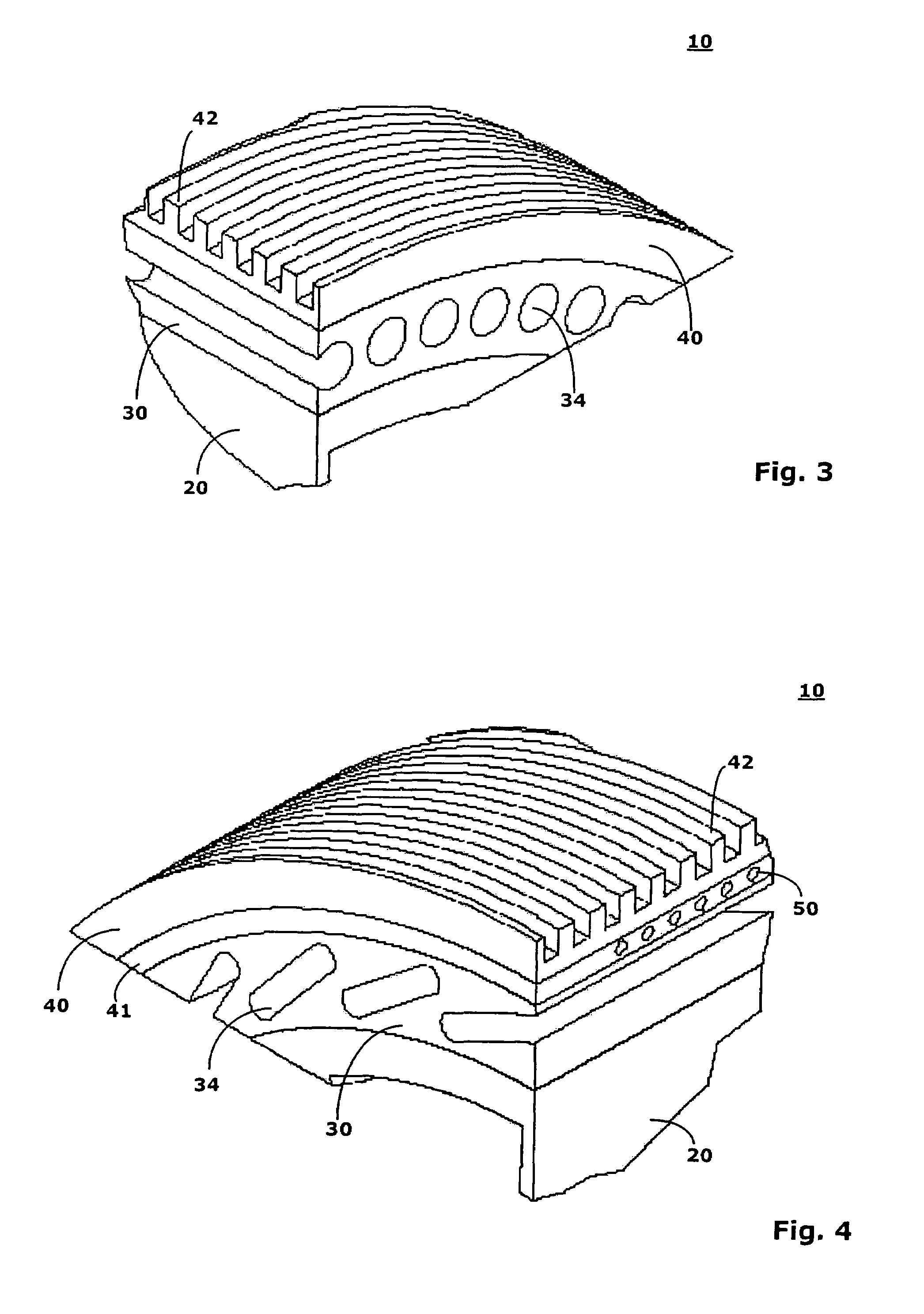 Wheel for driving a flexible handrail