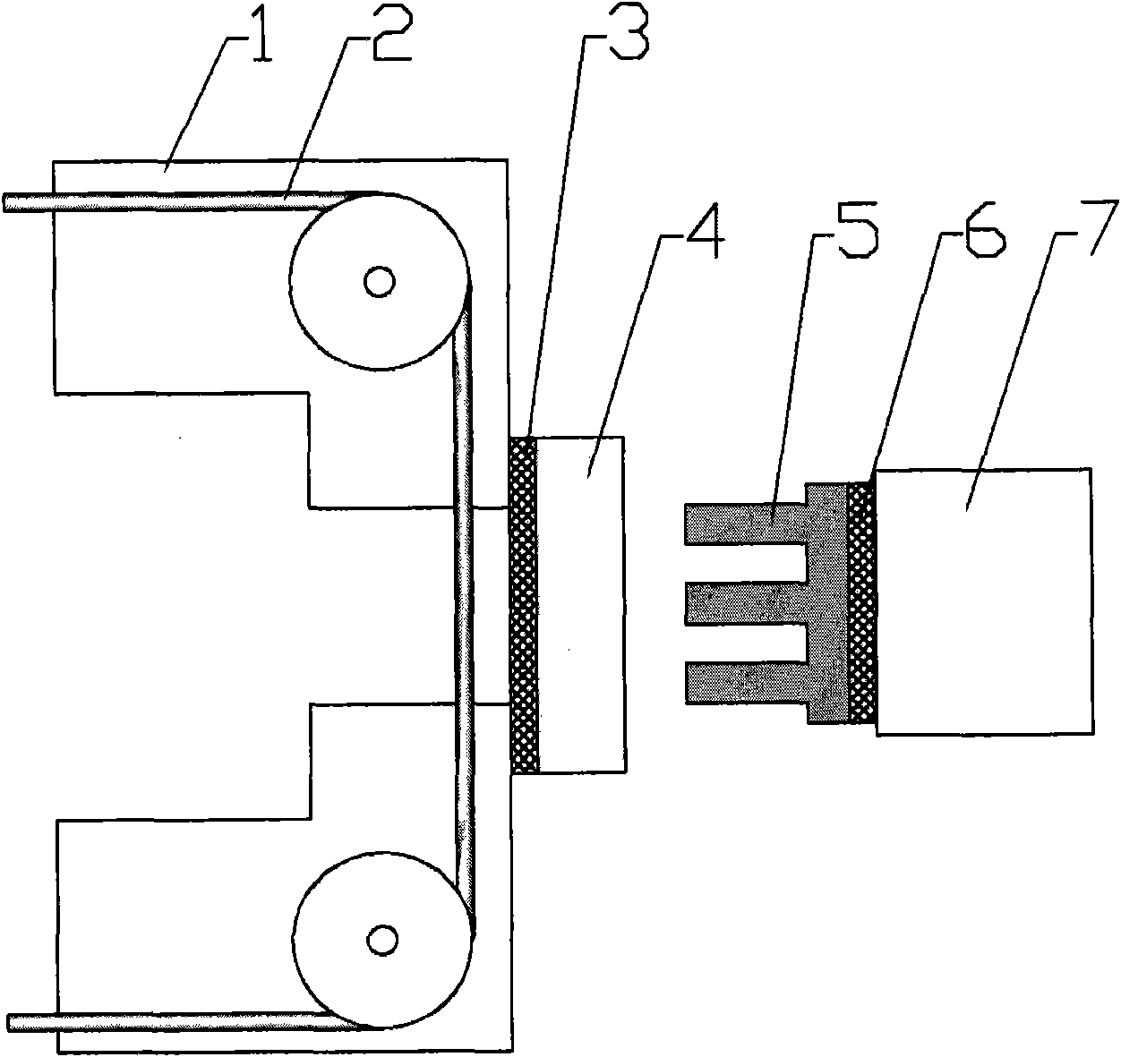 Micro-electrode array based on electrostatic induction load dispatching and online horizontal electrospark machining method of array hole