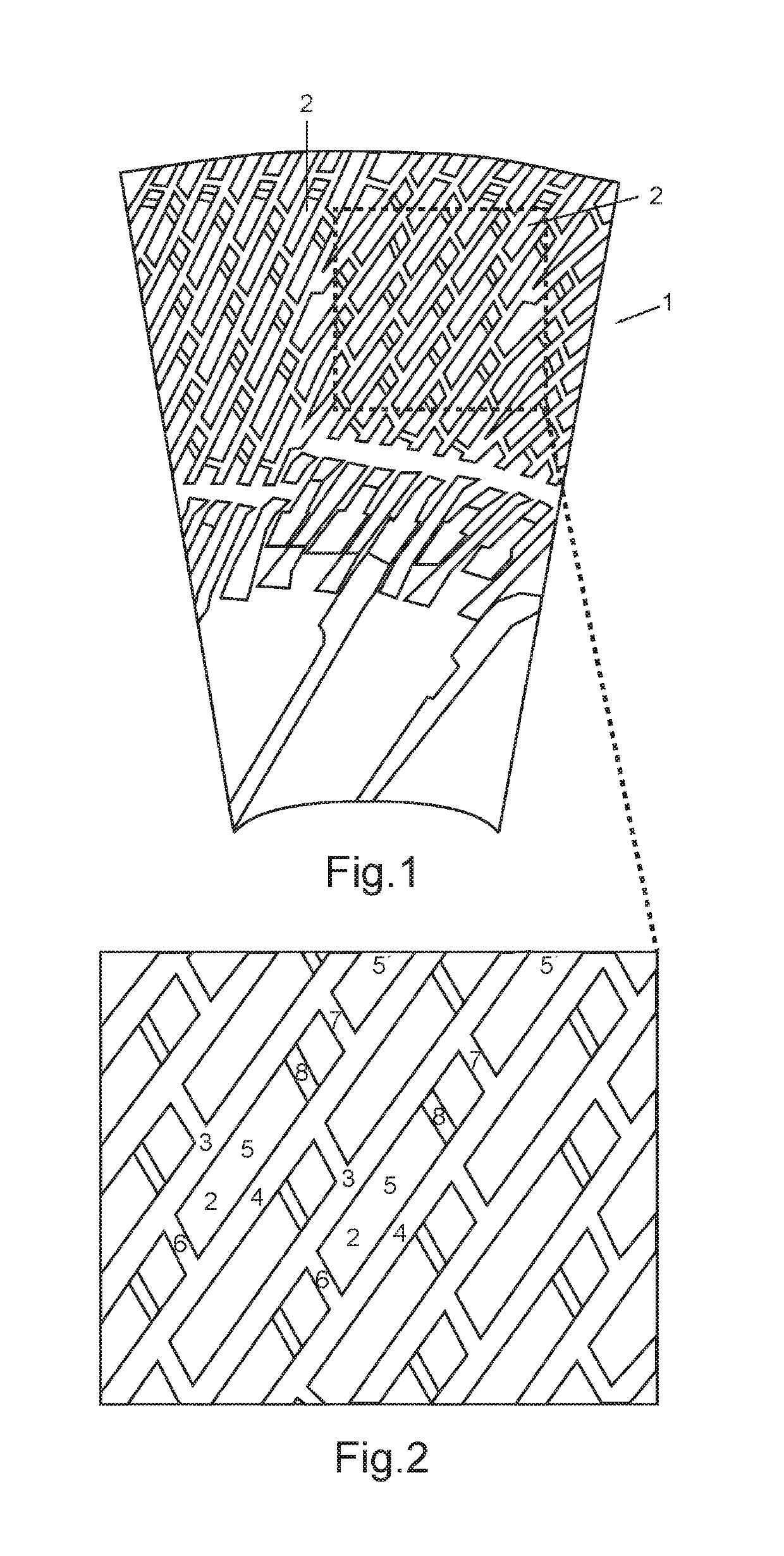 Refiner plate segment with pre-dam