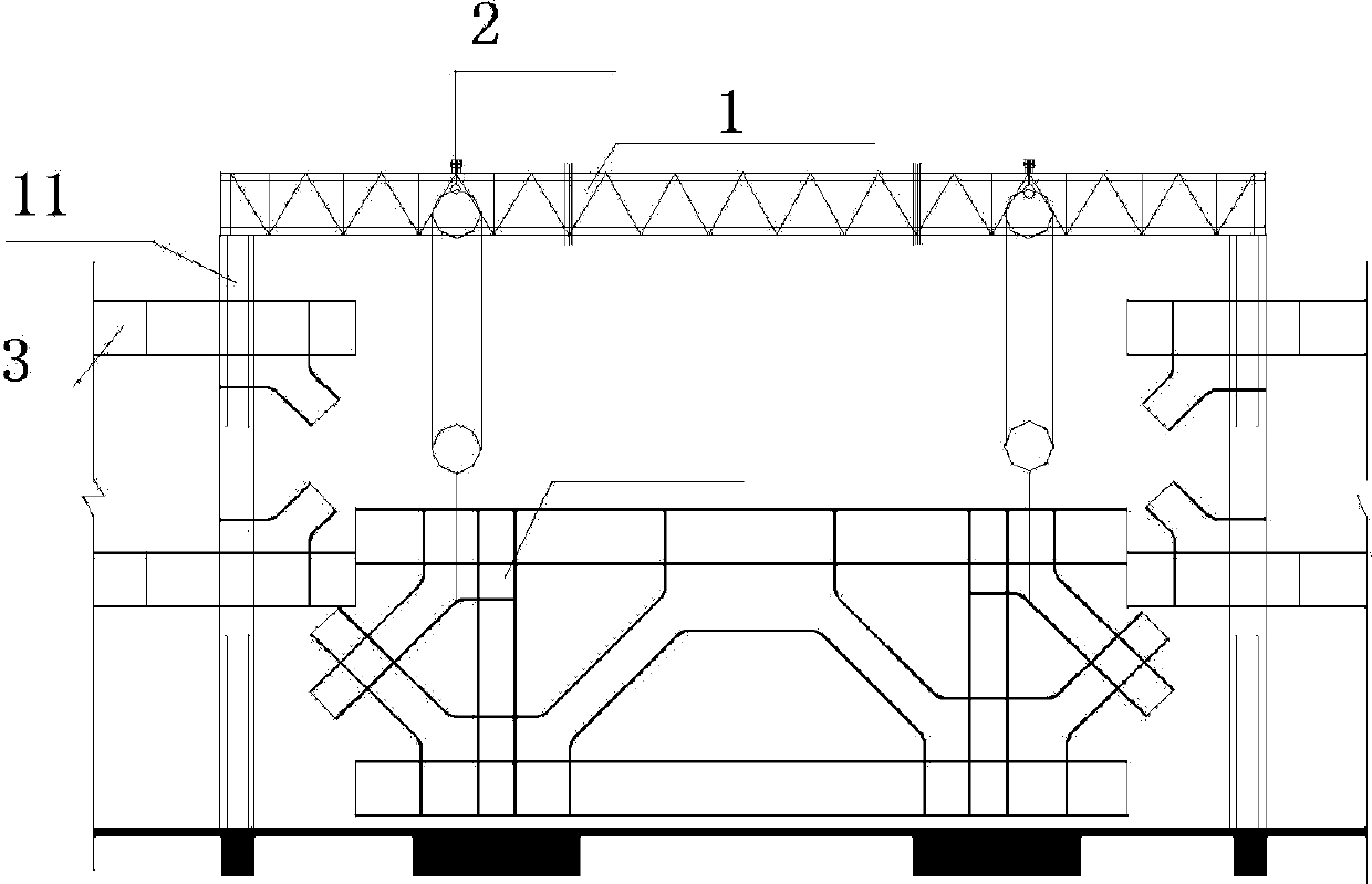 Step-by-step hoisting construction method of mega-frame steel truss beam