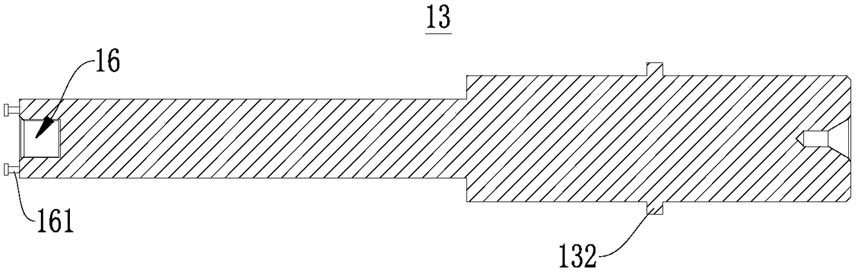 Fiber winding auxiliary tool and winding forming method