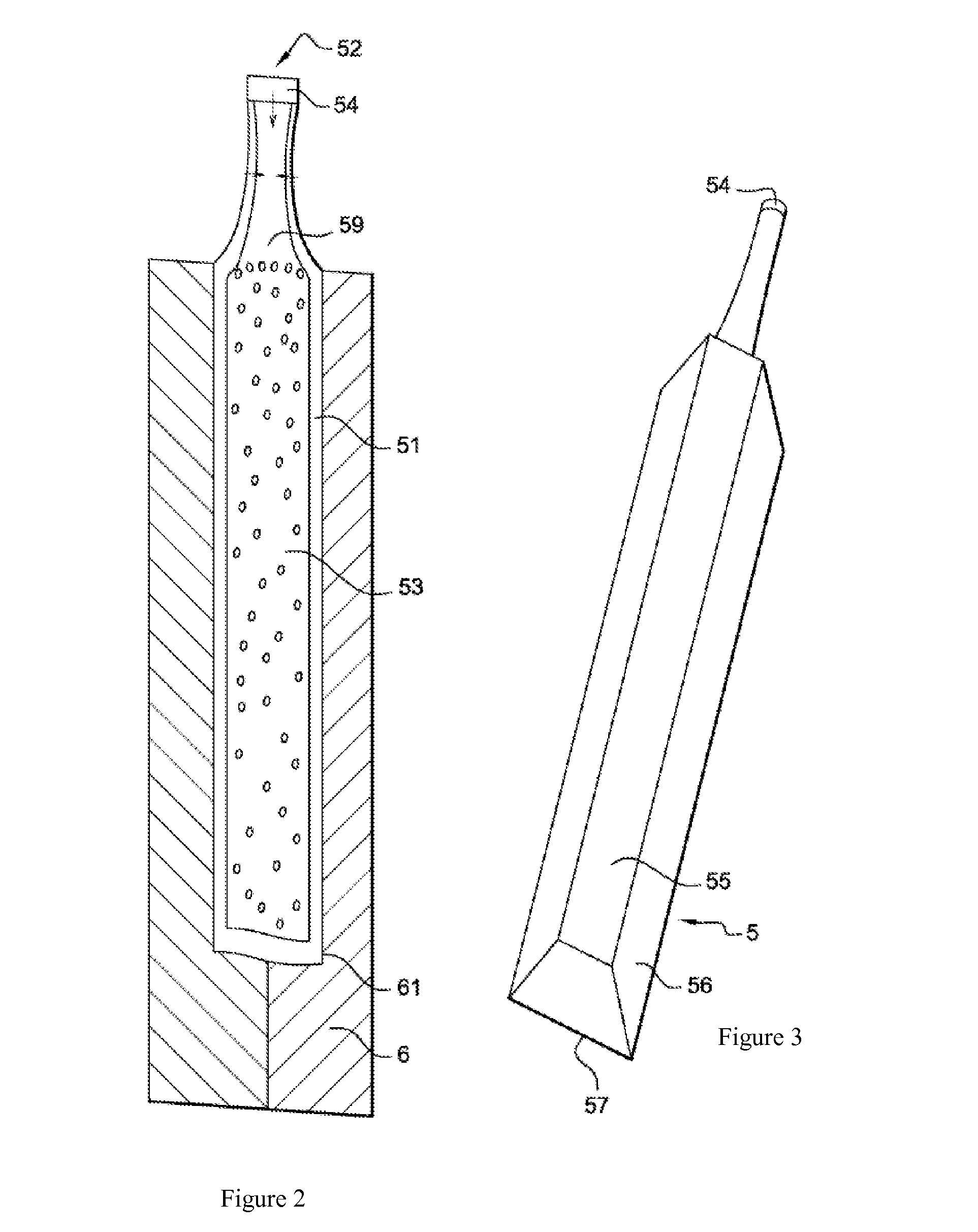 Method of producing stiffened panels made of a composite and panels thus produced