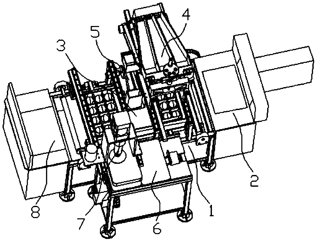 An automatic cartoning machine that can prevent apples from being broken