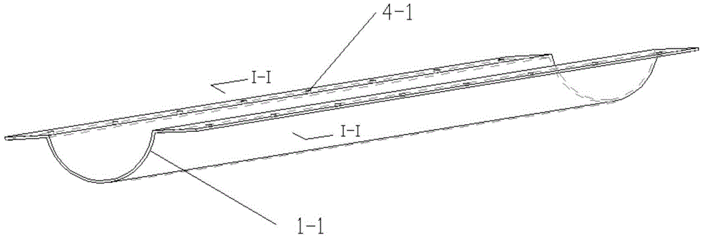 Electric tracer heating system capable of preventing icicle falling hazards and implementation method thereof