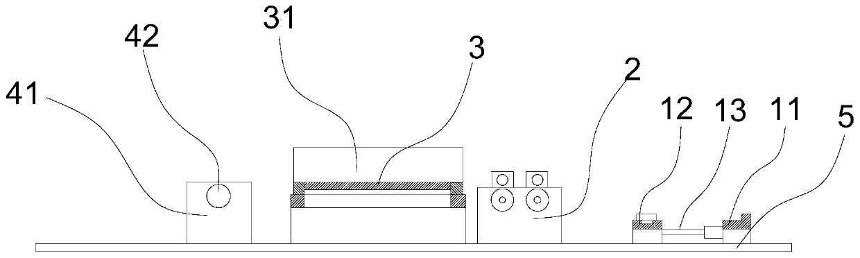 Silicon rod feeding device for diamond wire silicon wafer cutting