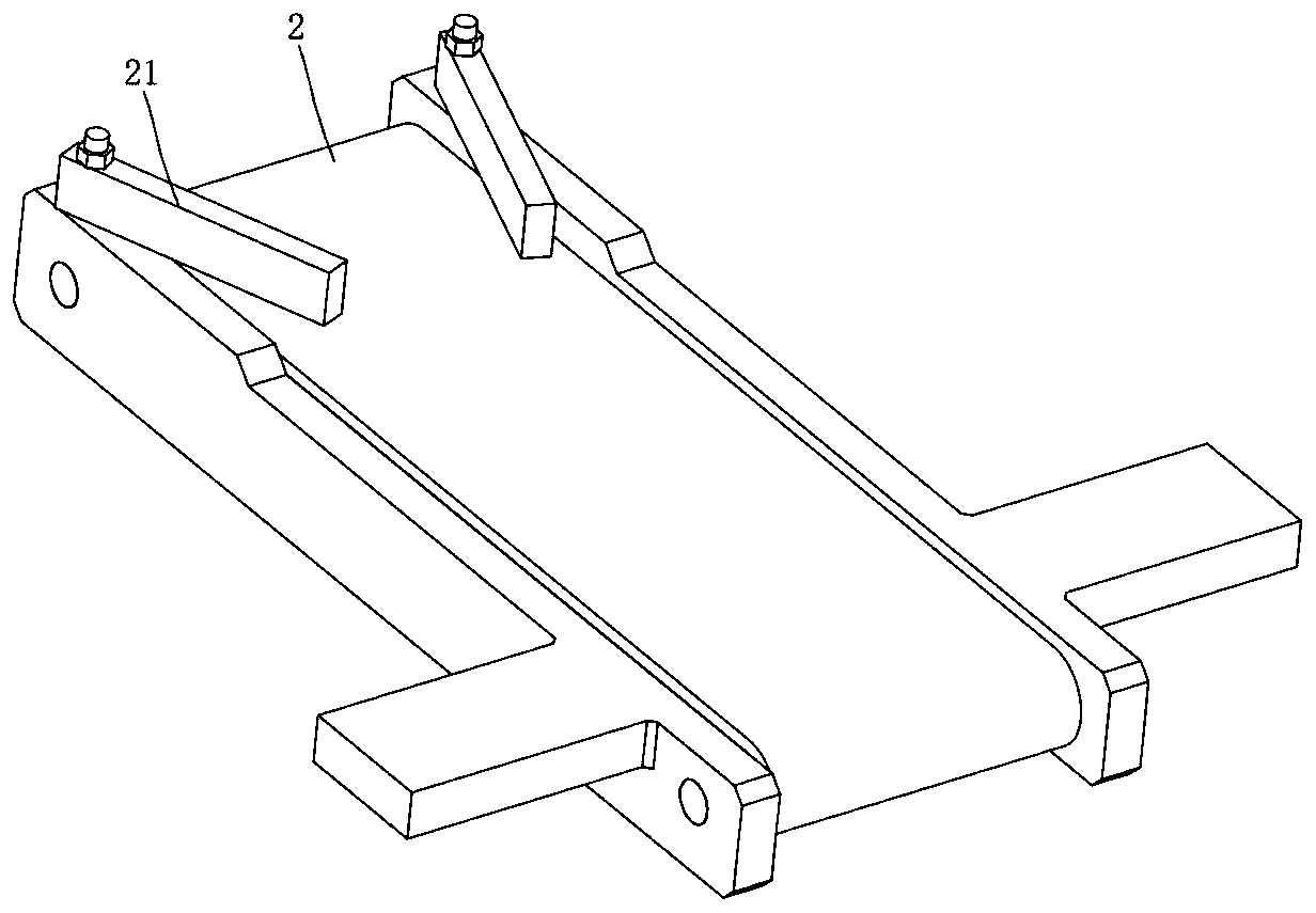 Packaging box film coating and sealing device suitable for different sizes