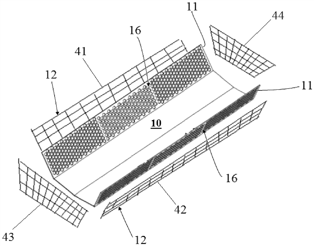 Evaporator and liquid blocking device thereof