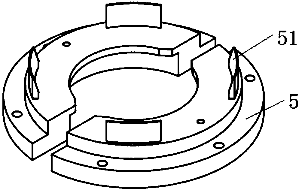 Multi-station automatic centering device under high-temperature and high-vacuum environment