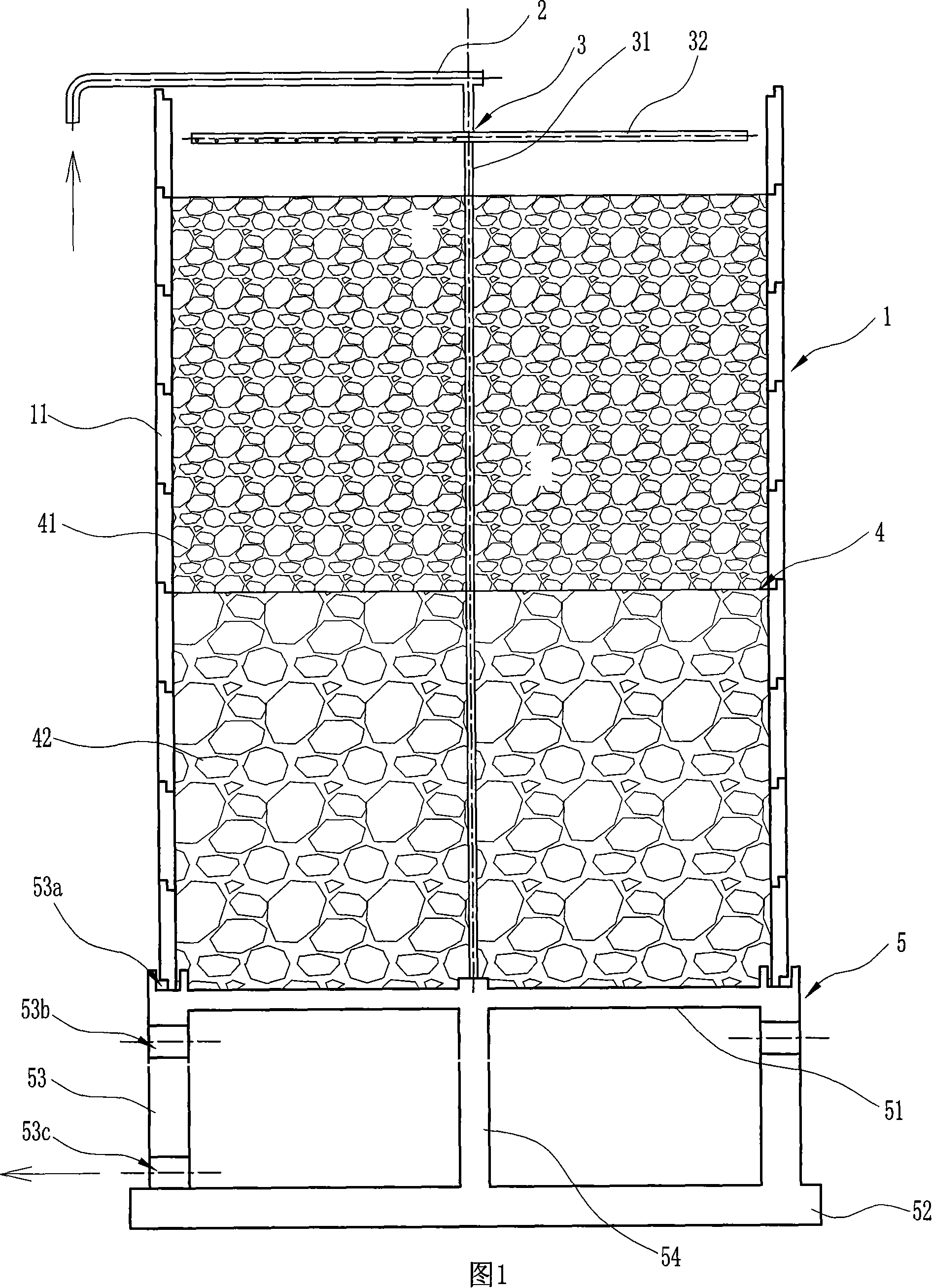 Biological sieving tower for wastewater treatment