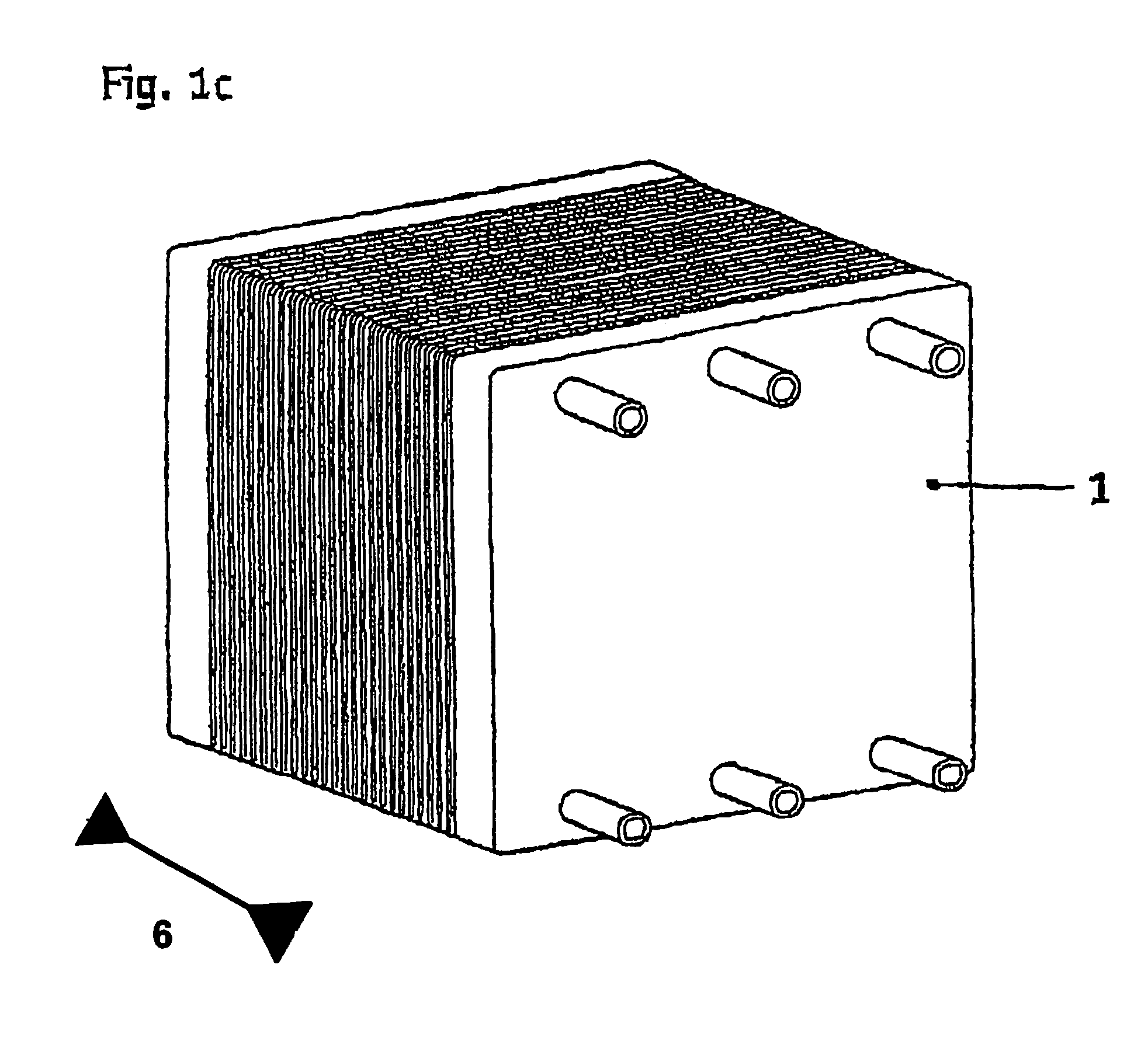 Electrochemical system with fluid passage integrated within a sealing bead