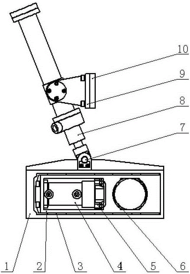 Self-centering shackle