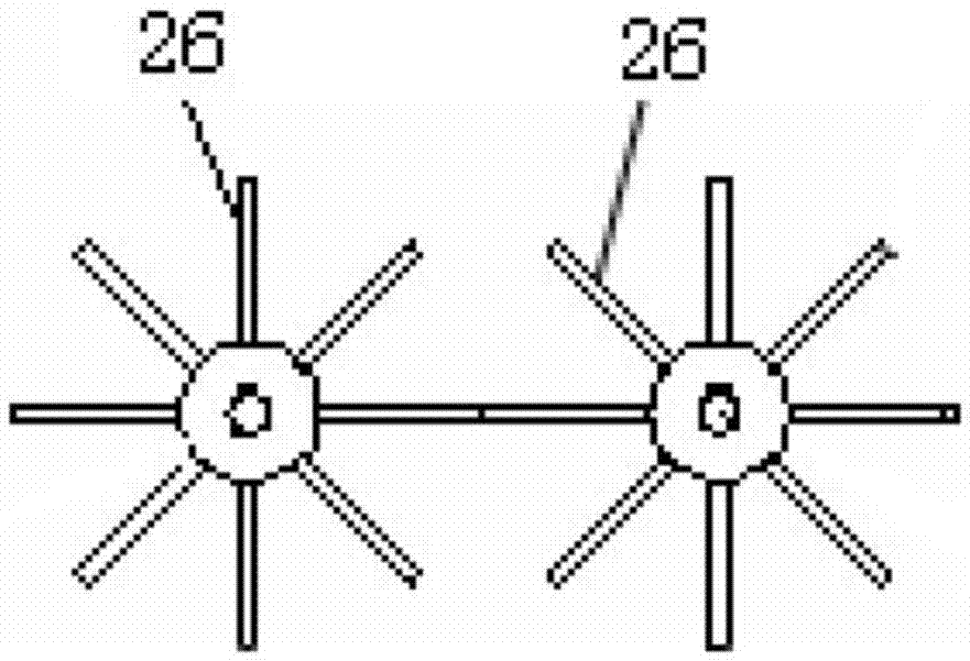 Three-level centrifugal corn grinder preventing feed from being bridged and grinding method