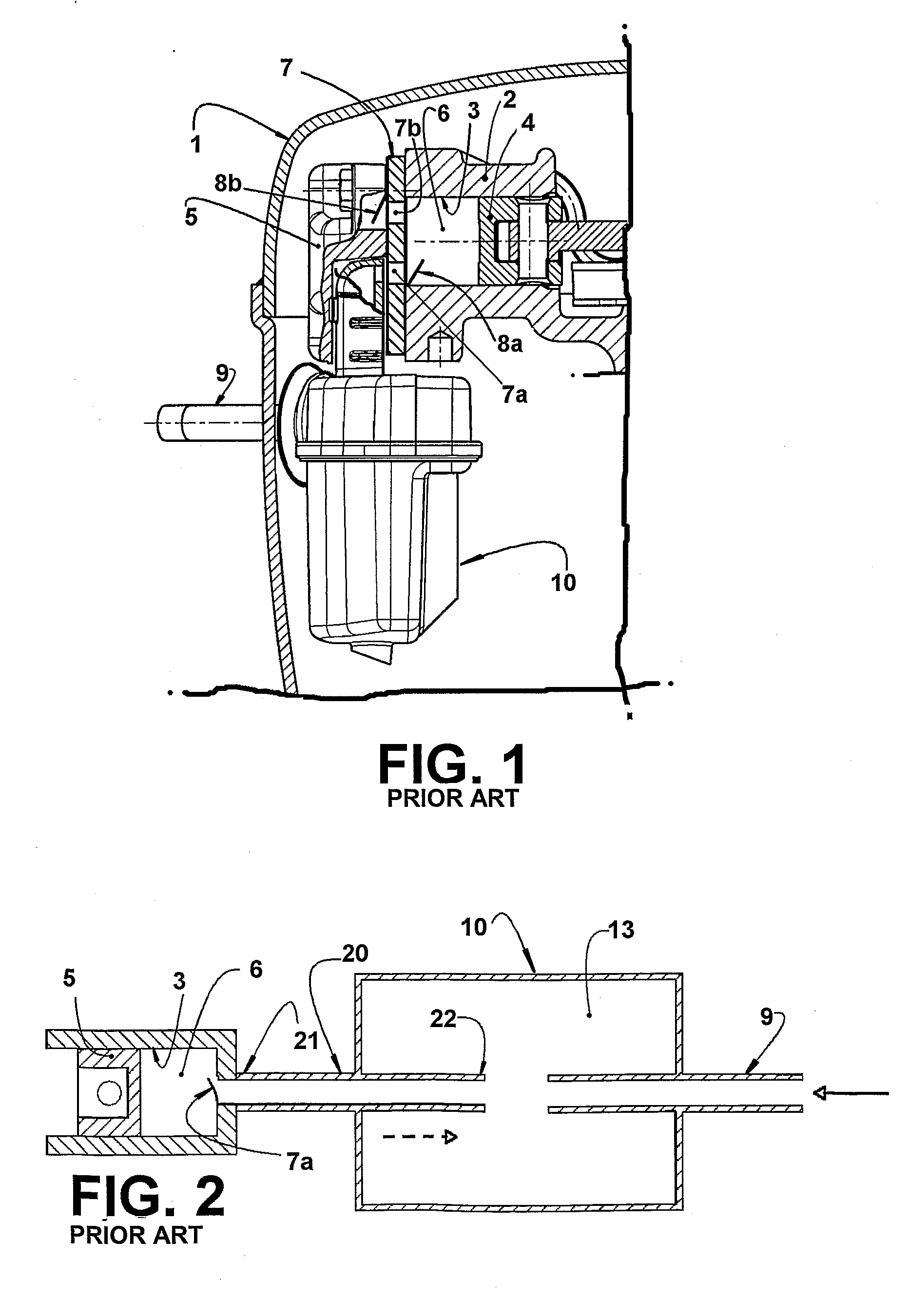 Resonator arrangement in an acoustic muffler for a refrigeration compressor