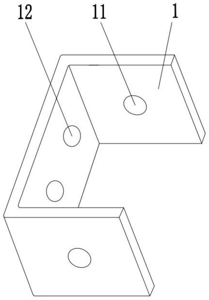 Steering combination device for iron tower operation