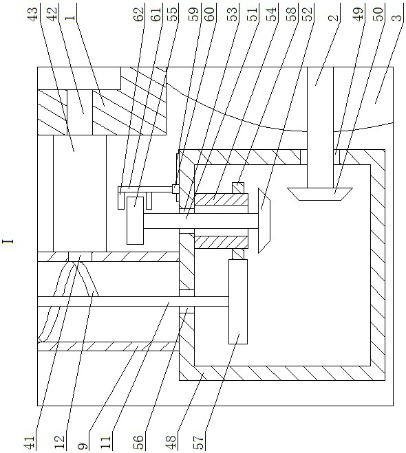 Adjustable spraying device for grape planting