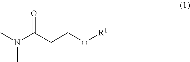 Cleaning solution, set of ink and cleaning solution, cleaning method, cleaning apparatus, printing method, and printing apparatus