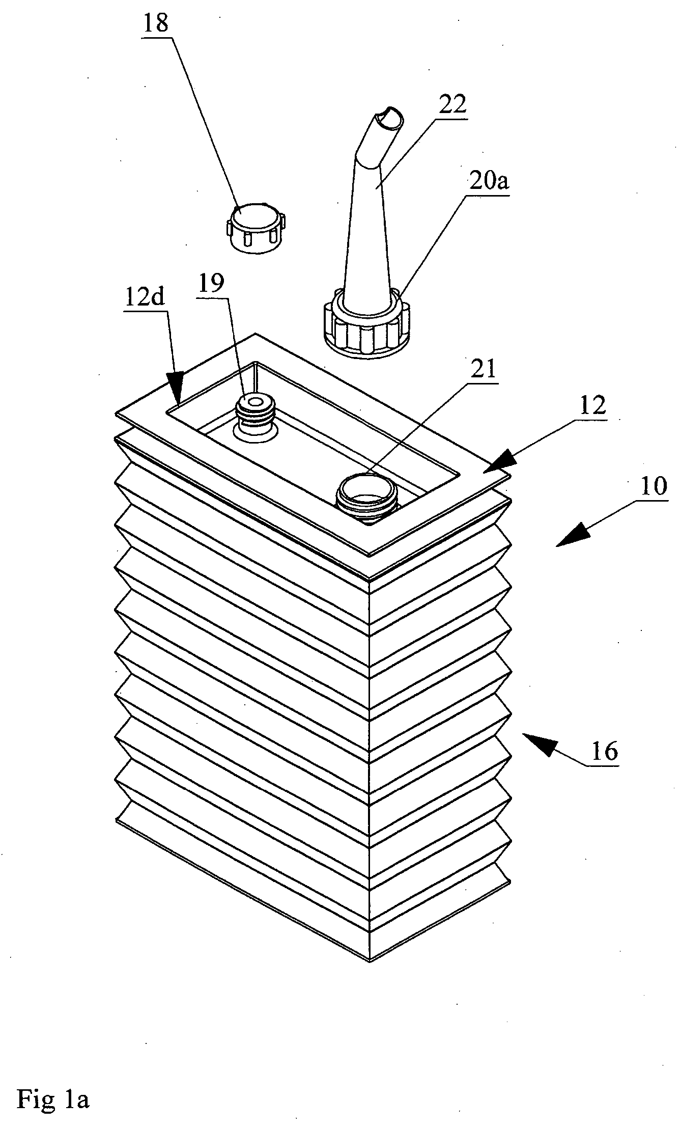 Portable collapsible container for liquids