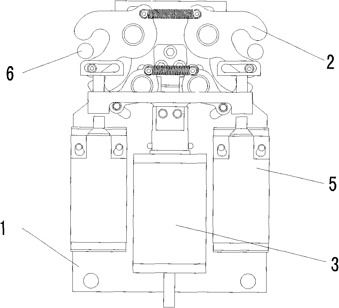 Locking device for screen door in rail transit