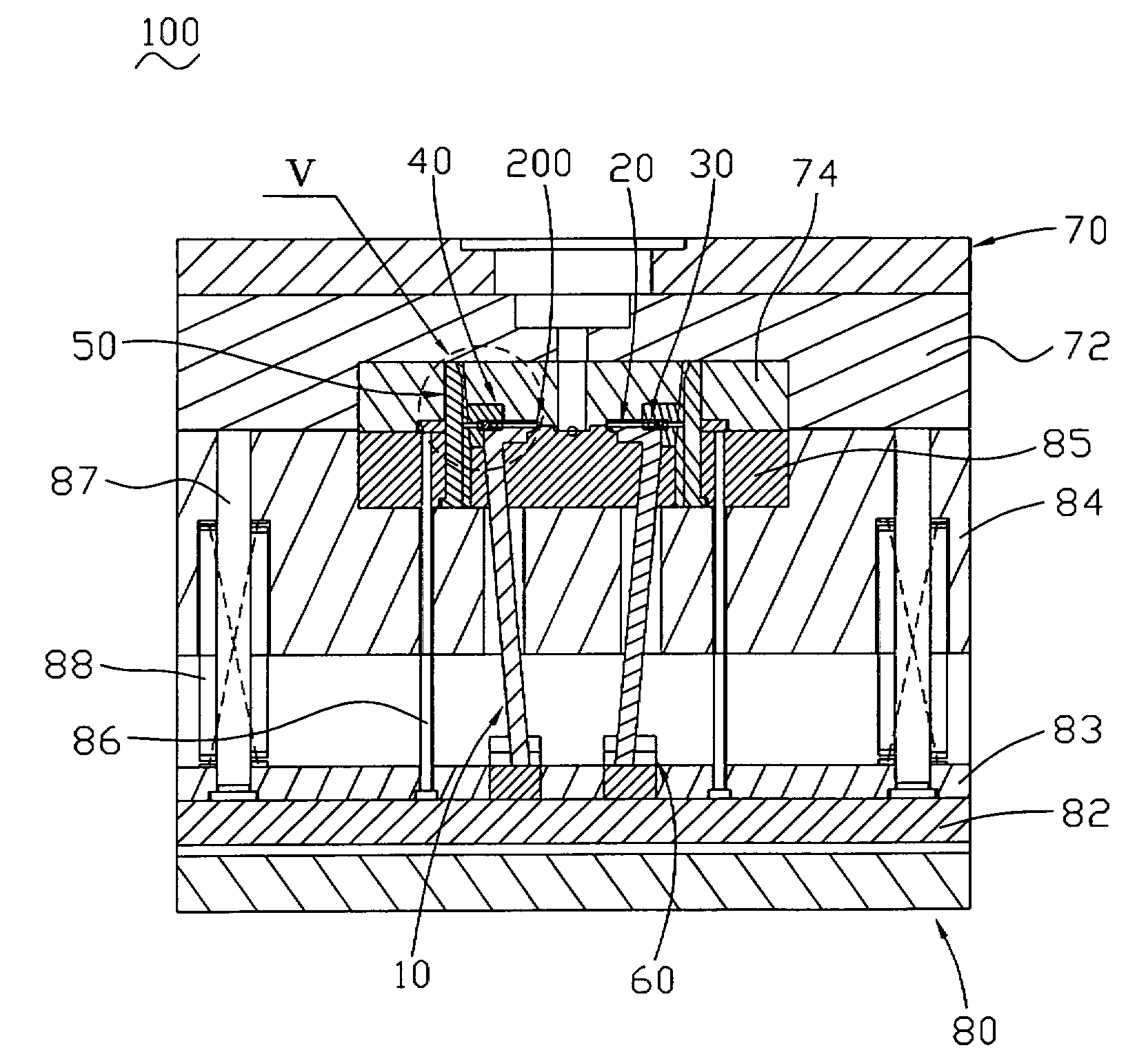 Angular ejector mechanism and injection mold with the same