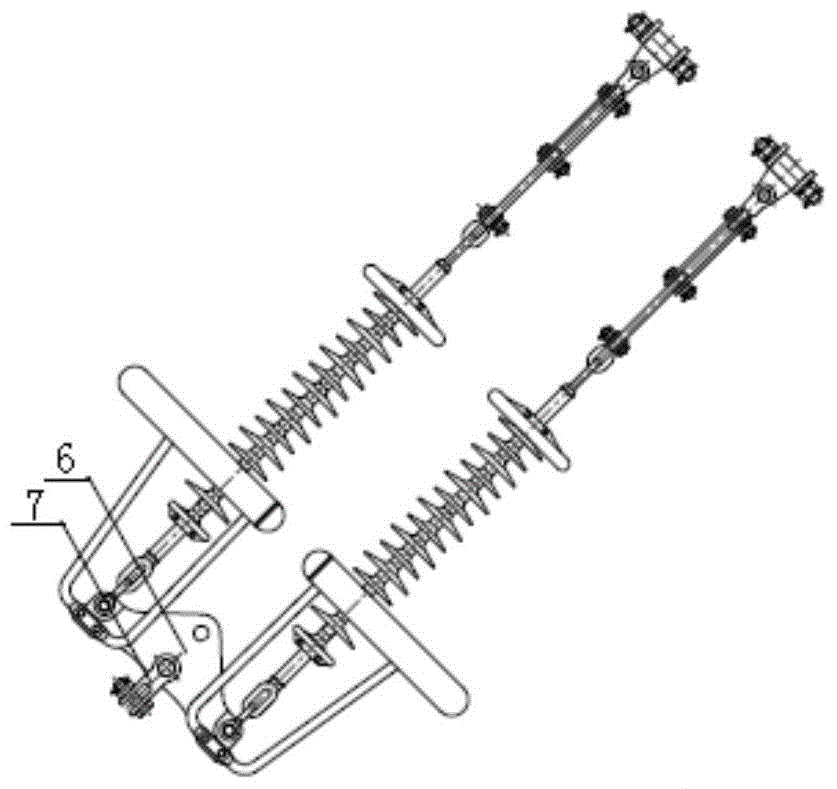 A compact two-piece V-shaped suspension string for light ice areas