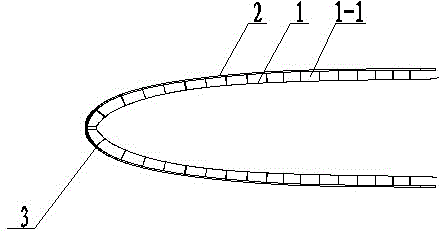 Amphibious aircraft with wave inhibition groove outer plate