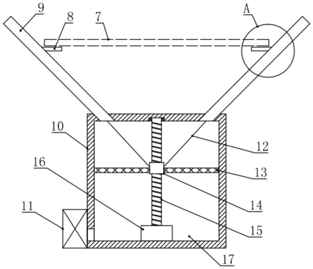 An automatic painting device for stainless steel mesh processing