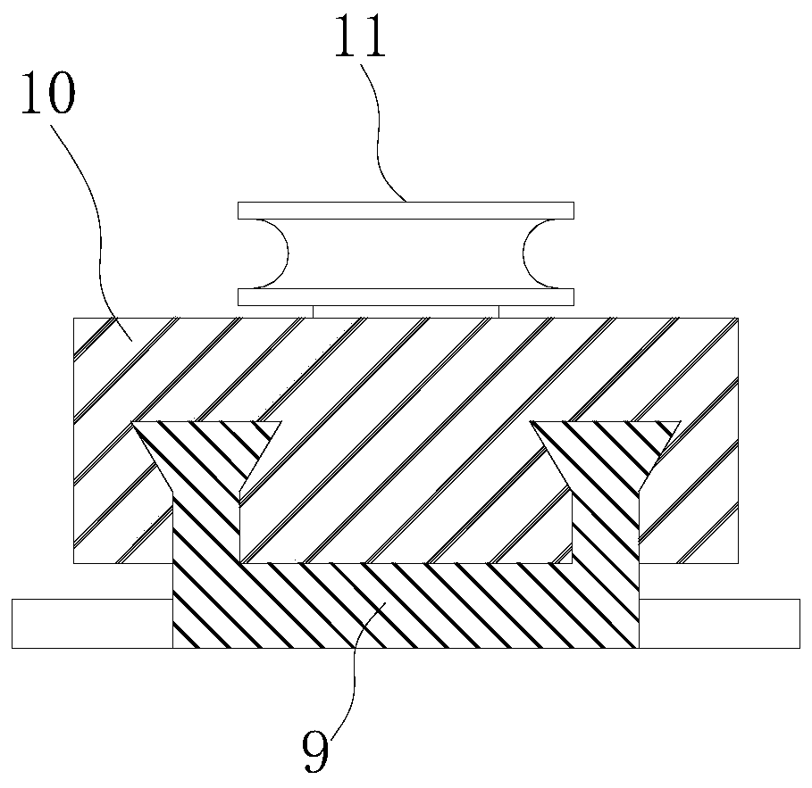 A water-cooled quenching press