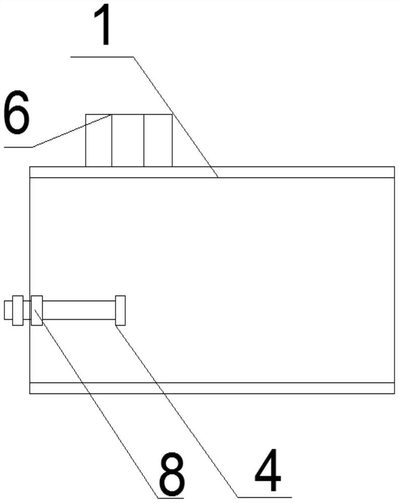 Batch angle iron drilling device and manufacturing and using method thereof