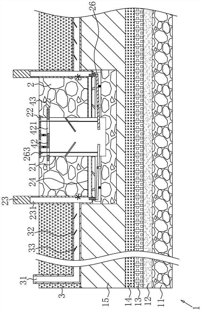 A roof waterproof and thermal insulation structure and its construction method