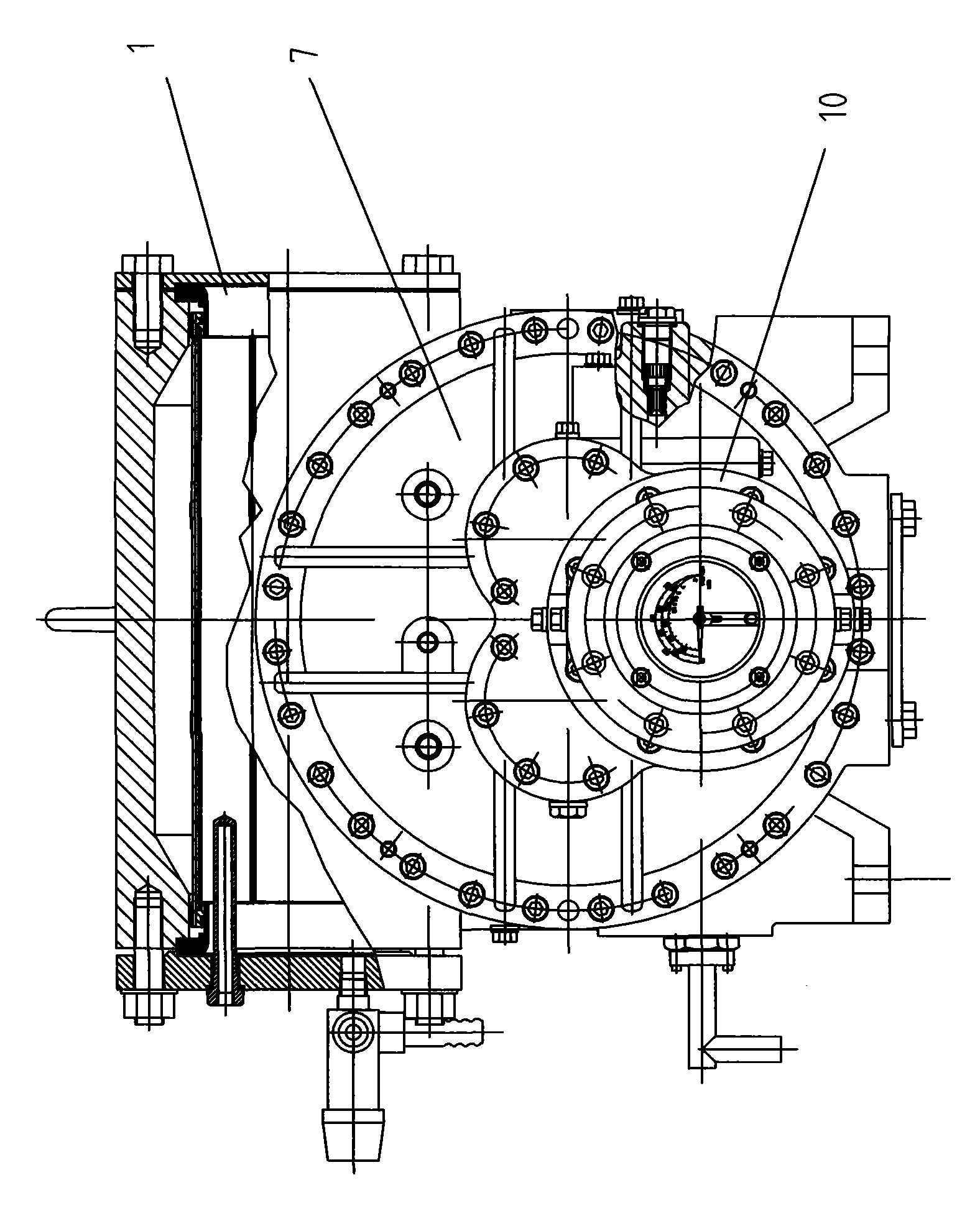 Screw type refrigerating compressor for ship