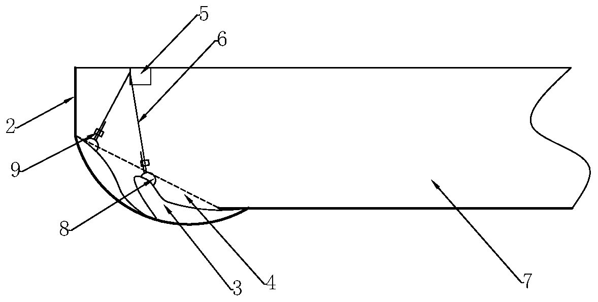 Retractable apron structure of amphibious aircraft