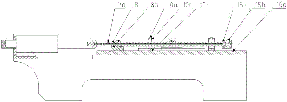 Mandrel withdrawing device for forging forming of inner hole profile