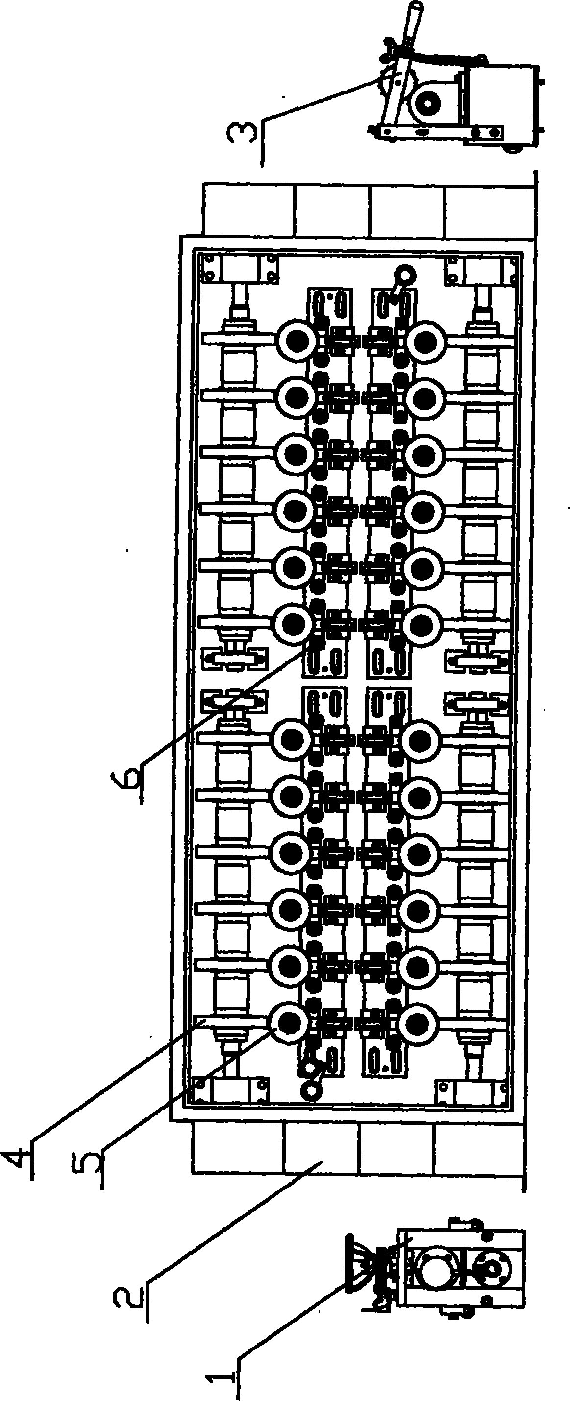 Surface polishing machine of metal zipper